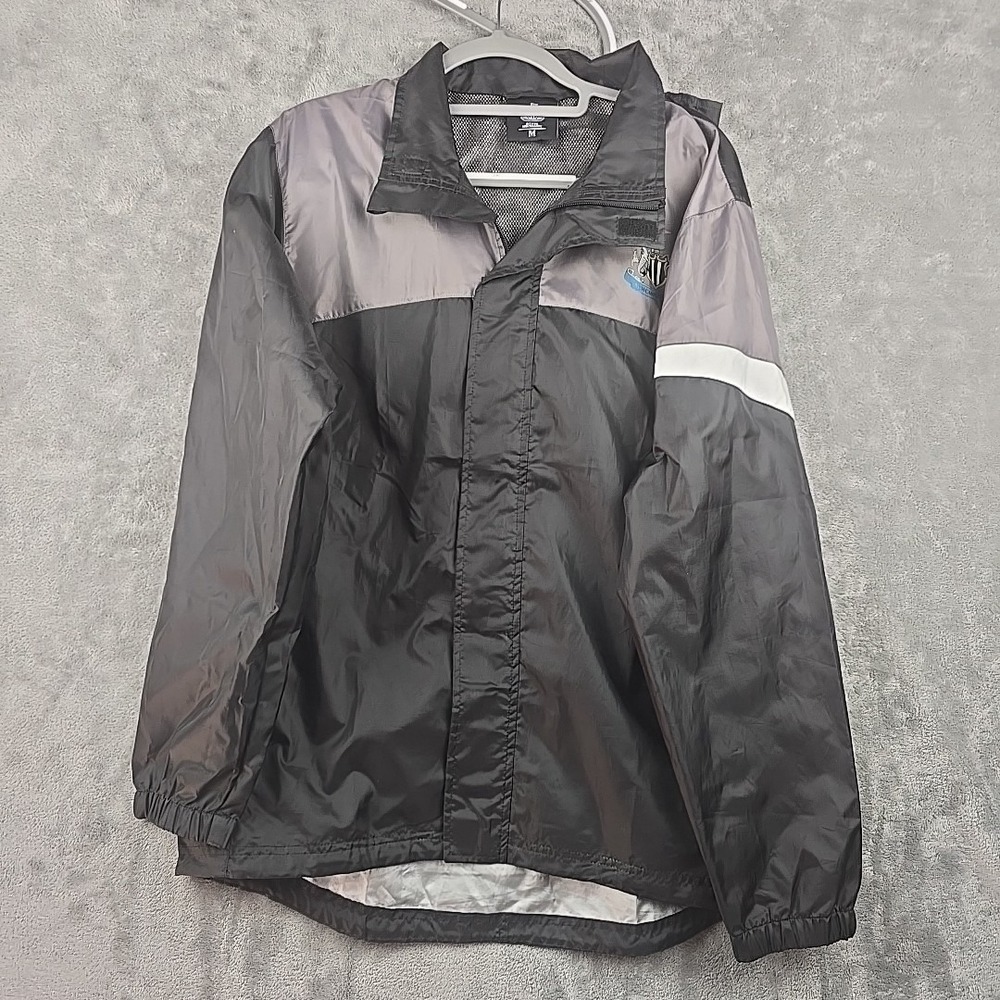 Newcastle United Jacket Windbreaker Track Mens Medium‎ Black Football FC Hooded